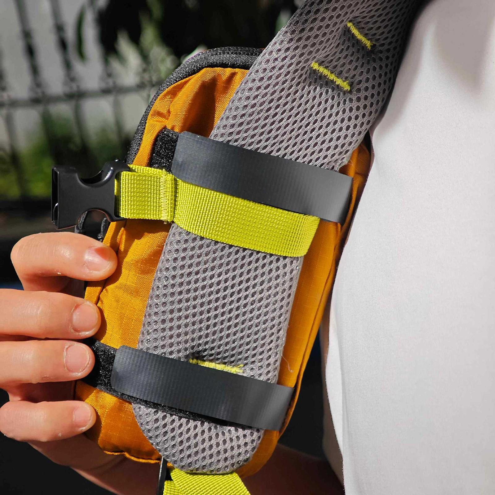 Hiking Phone Holder Lightweigh - огляд і ціна Hiking Backpack Waterproof
